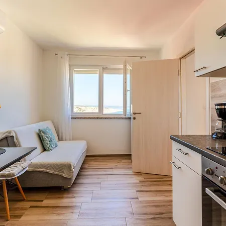 Mare-4 By Interhome *